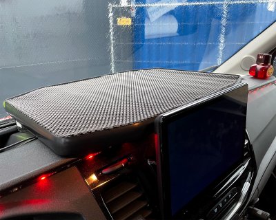 Table Ford Custom 2018-2023