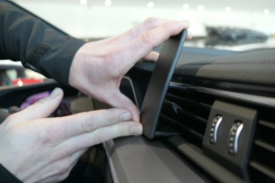 Mobile phone holder Audi Q2 from 2017-