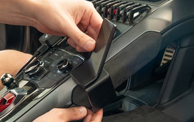 Mobile phone holder Lamborghini Huracan from model year 2016- onwards