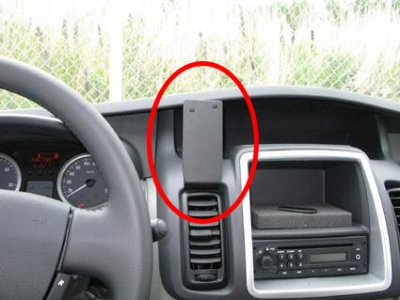 Mobile phone holder for Opel Vivaro 2002-2014