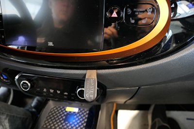 Mobile phone holder Toyota Aygo X from model year 2022-
