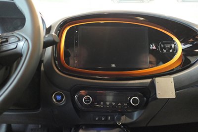Mobile phone holder Toyota Aygo X 2022-