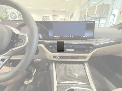 Mobile phone holder BMW 3 Series from 2025-