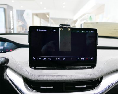 Mobile phone holder Skoda Elroq 2025- | Multi-screen mounting (hinge function)