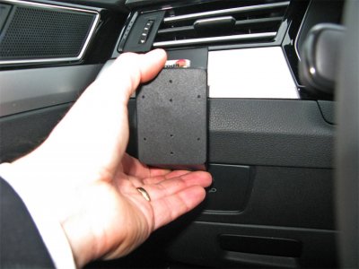 Mobile Holder for Volkswagen Arteon from 2021- | For mounting on the left of the steering wheel