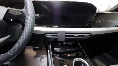 Mobile phone holder Audi A6 from 2025 onwards