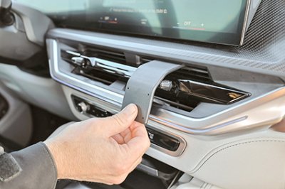 Mobile phone holder BMW XM from 2023-