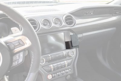 Mobile phone holder Ford Mustang from 2015-2023 | For mounting to the right of the screen
