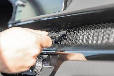 Mobile phone holder Honda CR-V from 2023 and newer