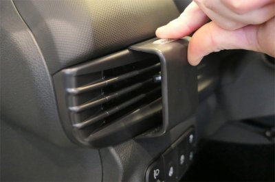 Mounting of mobile holder Hyundai Bayon from 2021- onwards