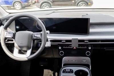 Mobile phone holder Hyundai IONIQ 9 from 2025 onwards