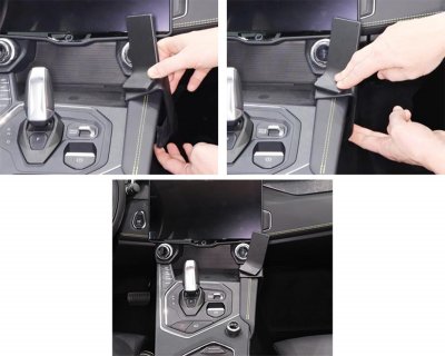 Mobile phone holder for Lynk & Co 05 from 2021-