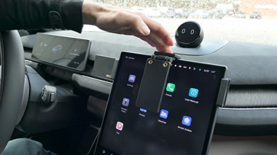 Mobile phone holder NIO ET5 from 2023-