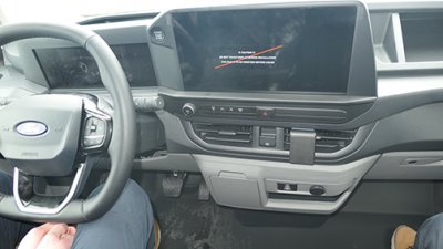 Mobile phone holder Volkswagen Caravelle T7 from 2024 onwards