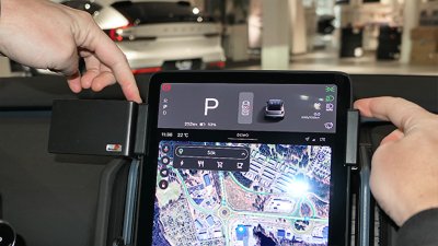 Proclip mobile holder for Volvo EX30 from 2024-