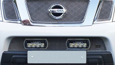 Lower Grill incl. 2 Lazer ST-4 for Nissan Navara D40 2011-2014