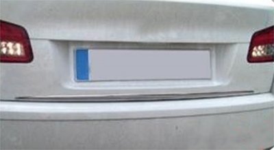 Stainless steel tailgate lower strip for Citroën C5 Sedan 2008-