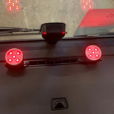 Front window poppy bracket for Volvo FH Version 4 from 2013-2020