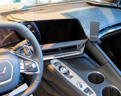 Phone holder for Chevrolet Corvette from 2025- | Model specific