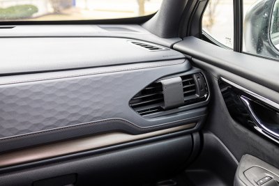 Phone holder for Subaru Forester from 2025- | Model specific