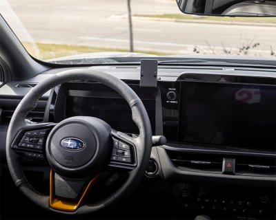 Phone holder for Subaru Outback from 2026- | Model specific