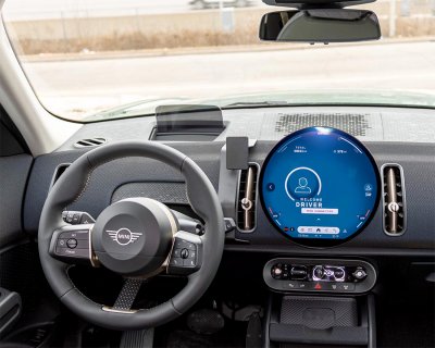 Mobile phone holder Mini Countryman 2024-