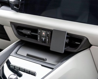 Mobile phone holder Porsche Macan from 2024-