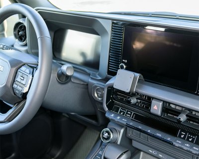 Mobile phone holder Toyota Land Cruiser 2024- | Mounting on the left under the center screen