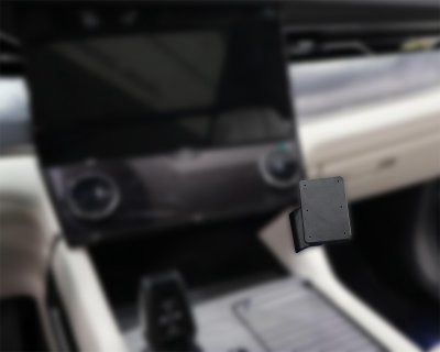 Mobile phone holder Lynk & Co 09 from 2021-