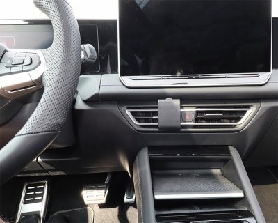 Mobile phone holder Volkswagen Tiguan 2024-