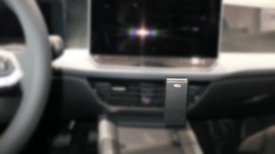Mobile phone holder Volkswagen Passat from 2024- and newer