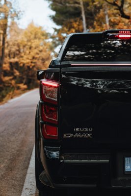 Rolltop Isuzu D-Max from 2020 onwards | Double Cab | For vehicles with OEM roll bar