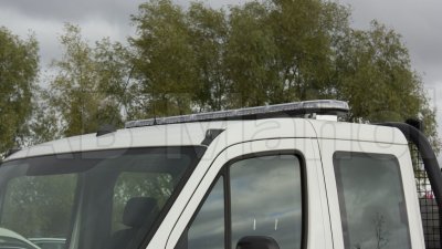 Lightning ramp Respons 1638 mm mounted on a VW Crafter