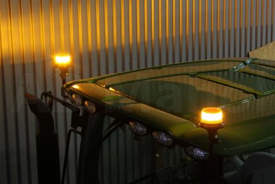 LED Flashing Beacon Response ECE R65 - Pole Mount