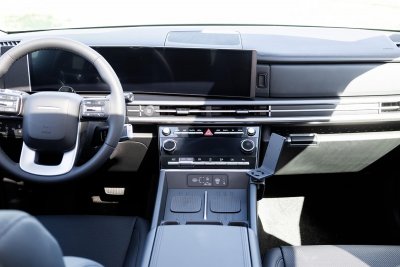 Mobile phone holder Hyundai Santa Fe from 2024-