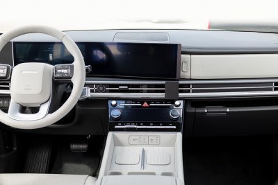 Mobile phone holder Hyundai Santa Fe from 2024-