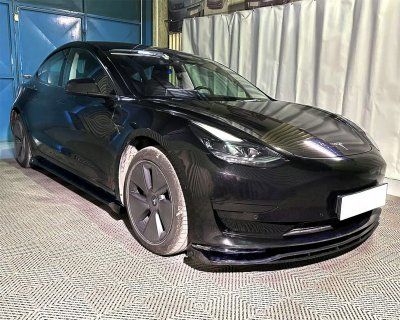Side skirts Tesla Model 3 from 2017-2024
