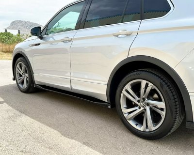 Side Skirts Volkswagen Tiguan R-Line 2021-2024