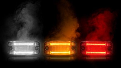 Position light/side marker in fiber optic LED with built-in reflex