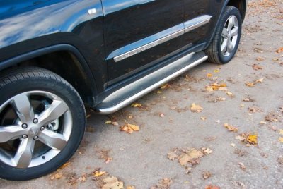 Stainless steel side steps for Jeep Grand Cherokee 2011-