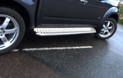 Stainless steel side steps for Nissan Navara/D40 2006- &amp; 2011-2014