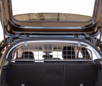 Dog guard Peugeot 208 from year 2020-