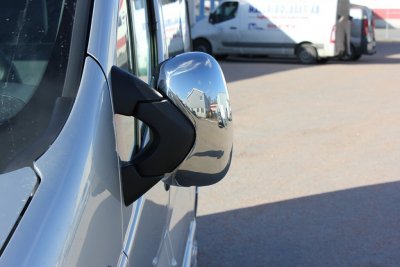 Side mirror covers Renault Trafic from 2002-2014