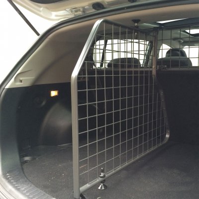 Dog guard and divider Kia Sportage from 2010-2015