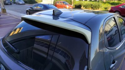 Roof spoiler Toyota Yaris from 2020-