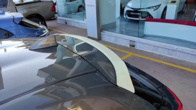 Roof spoiler Toyota Yaris from model year 2020-
