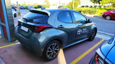 Roof spoiler for Toyota Yaris from 2020-