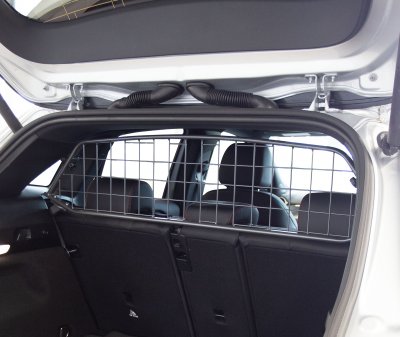 Dog guard Mercedes GLA from 2020-