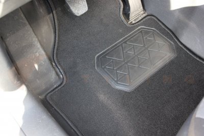 Textile mats for Volkswagen Caddy from 2004-/10-/16-