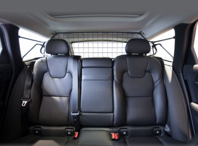 Dog guard Volvo V90 from 2016-